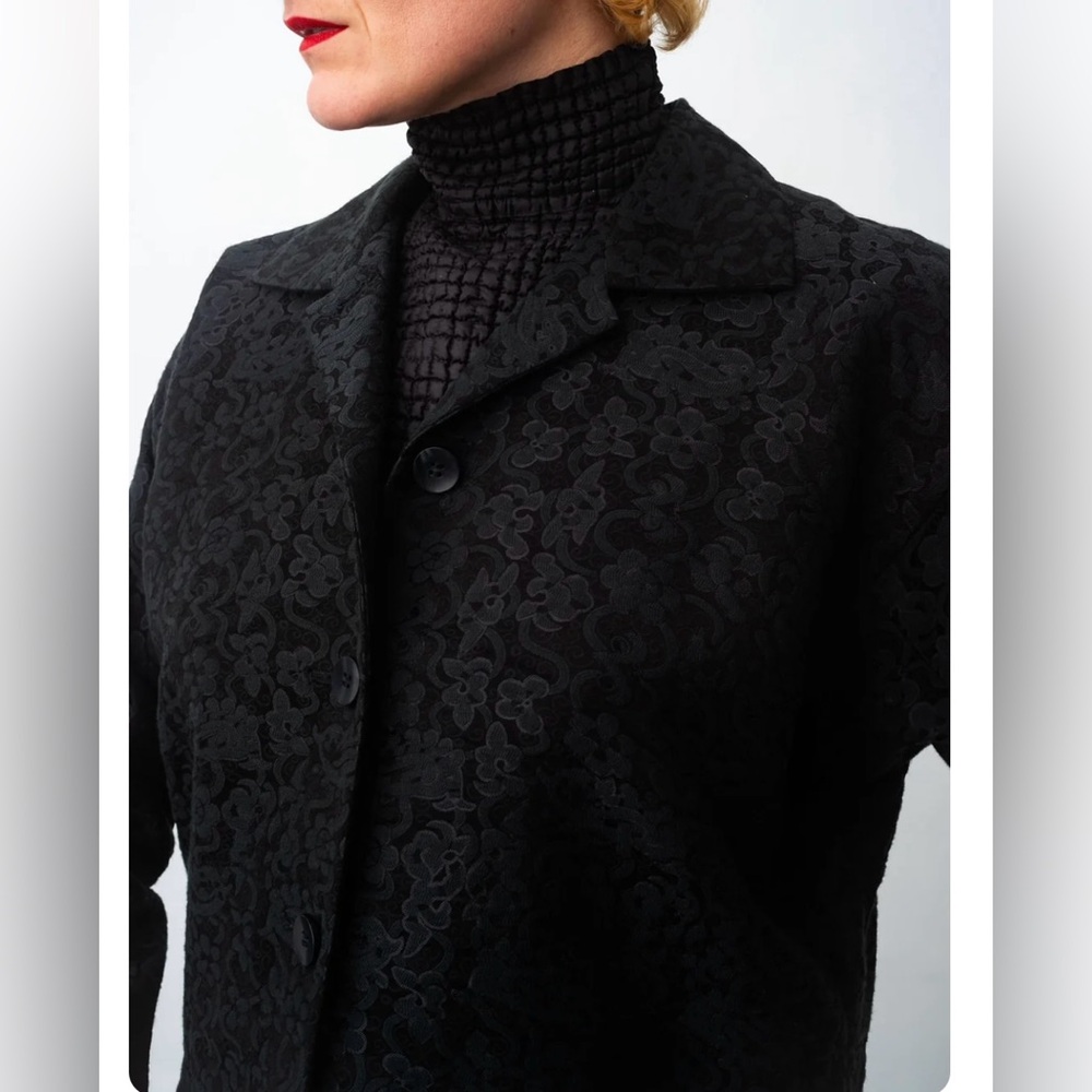 VTG 90’s Issey Miyake Black Jacket Size 3 Flower and Demon Print - Picture 6 of 15
